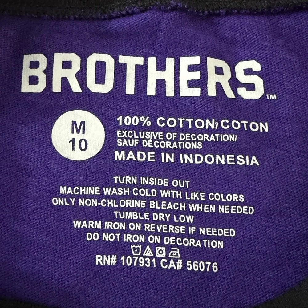 Brothers by Justice Purple Skull Graphic T Shirt Halloween Zipper Mouth M 10 NWT